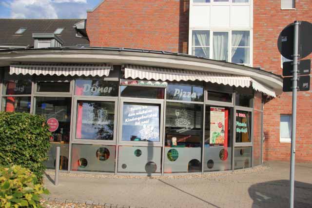 Pizzeria La Roma Rees-Haldern: Gesch�ftsansicht